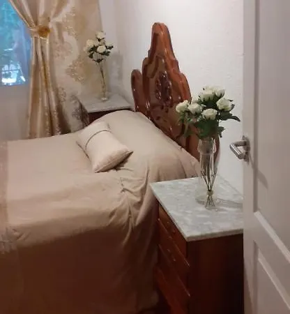 Alicante Room Проживание в семье *